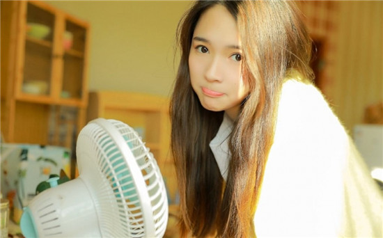 xrk1_3_0ark幸福宝免费版:xrk1_3_0ark向日葵精简版