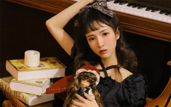 野花香在线观看免费观看大全最新版:一款实时都会更新超多资源的播放软件