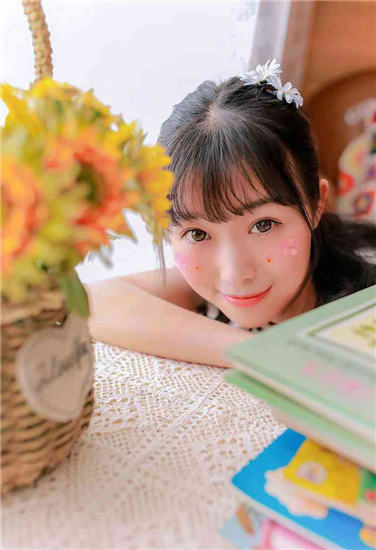 花季传媒app每天看三次截图1