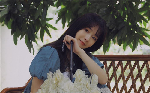 丝瓜草莓榴莲向日葵秋葵蕾丝2024免费版:视频资源都可以轻松免费看的播放软件