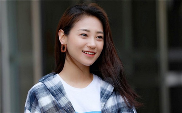 野花高清中文免费观看视频精品版:一款专门为喜欢看视频的小伙伴打造的手机软件