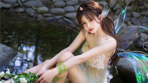 向日葵草莓秋葵黄瓜荔枝丝瓜ios最新版:一个免费开放的观影平台