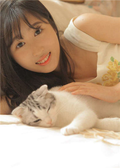 幸福宝app下载深夜释放自己caomei截图1