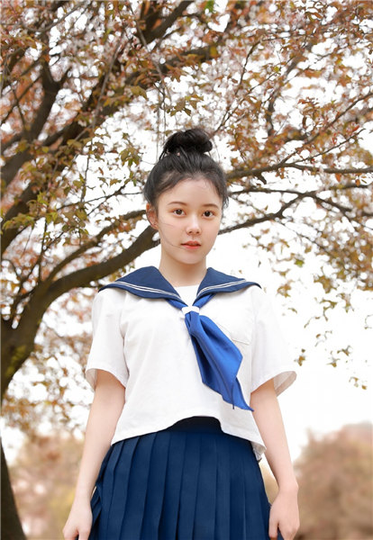 草莓绿巨人丝瓜香蕉黄瓜视频大全最新版截图2