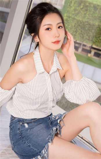 整点视频app软件截图4