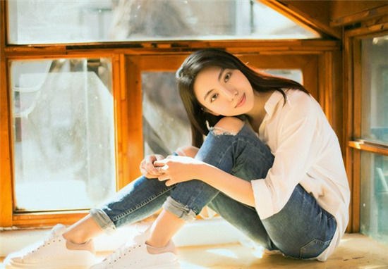 樱桃视频小蝌蚪绿巨人视频app：草莓樱桃丝瓜绿巨人秋葵ios下载精简版