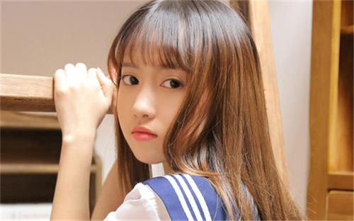 两个人在线观看WWW高清免费高颜值美女主播坐镇，网友：看的眼都直了！