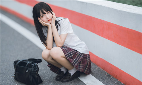 草莓榴莲向日葵秋葵香蕉免费app:一款让你流连忘返的影视软件