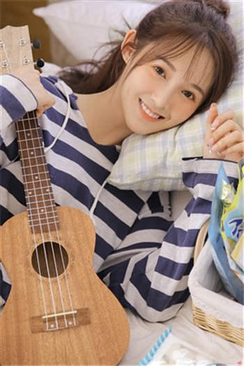 草莓丝瓜芭乐樱桃秋葵小蝌蚪榴莲app截图1