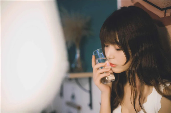 向日葵视频解锁无限版:向日葵污染aqq安卓无限看