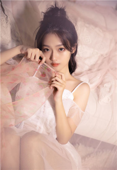 秋葵男的加油站女人的美容院黄版截图4