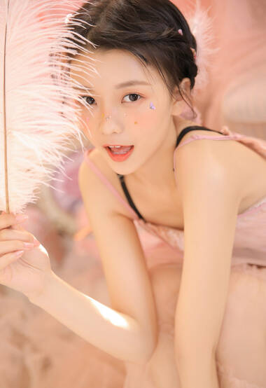 茄子丝瓜草莓香草榴莲最新章节截图1