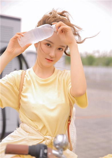 丝瓜视频榴莲视频截图3