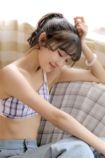 绿巨人茄子香蕉榴莲草莓丝瓜向日葵小猪app截图1