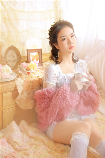 菠萝蜜丝瓜草莓视频幸福宝截图1