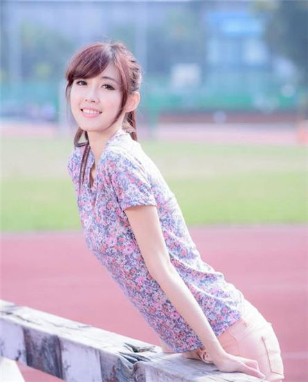 草莓丝瓜秋葵向日葵榴莲软件截图4