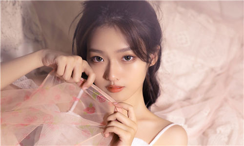 91草莓香蕉榴莲丝瓜秋葵绿巨人解锁版截图1