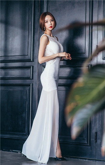 香蕉丝瓜草莓榴莲茄子绿巨人污免费版截图2