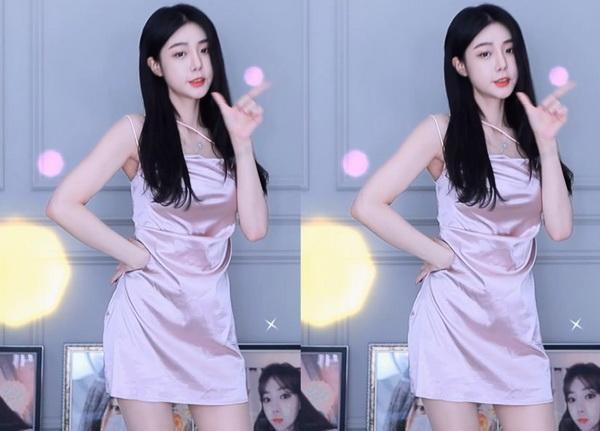 向日葵app网站总长统计免费进入消息被传开，一时间人气保障带崩服务器！