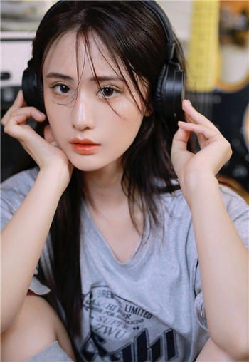 草莓樱桃丝瓜绿巨人秋葵香蕉ios破解版截图3