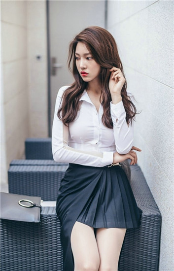 丝瓜香蕉草莓小猪秋葵绿巨人18安卓版截图1