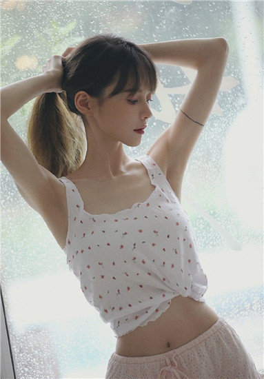 千层浪绿巨人草莓视频黑科技版截图3