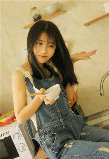 在线秋葵男的加油站女人的美容院app截图3