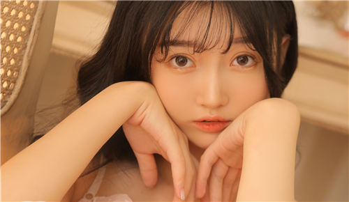 草莓秋葵菠萝蜜黄瓜丝瓜榴莲：一款为您带来快乐的影视播放器