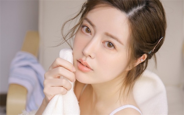 爱如潮水3免费观看日本高清免费版：一款随时随地都可以免费看视频的播放软件