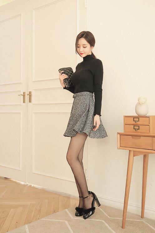 精品卡一卡二卡3卡高清乱码免费版截图2