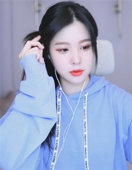 绿巨人视频草莓视频丝瓜视频无限看截图2