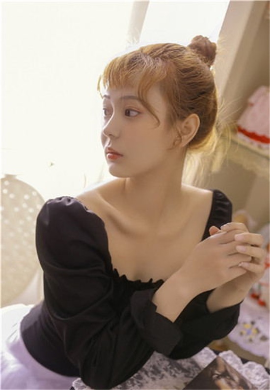 榴莲草莓视频韩国高清截图2