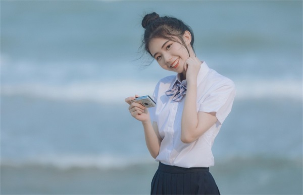 乌克兰vodafonewifi巨大app2023最新版：一款很多网红红人都说好看的视频播放软件