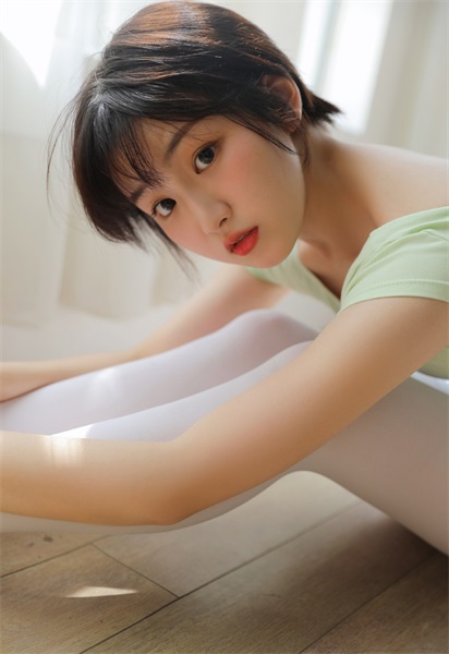 蘑菇视频在线观看mv看片精品版截图3