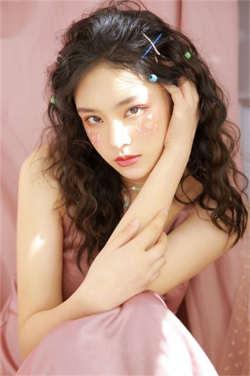 向日葵视频app在线无限看免费丝瓜苏州晶体公司红楼下载截图2