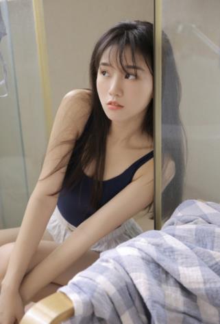 亚洲无人区一卡2卡三卡4卡无限看截图3