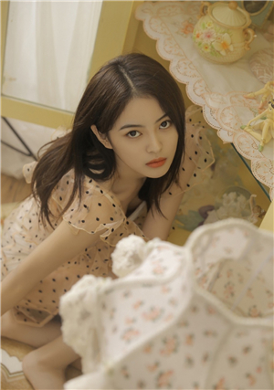 茄子香蕉榴莲草莓丝瓜绿巨人视频截图3