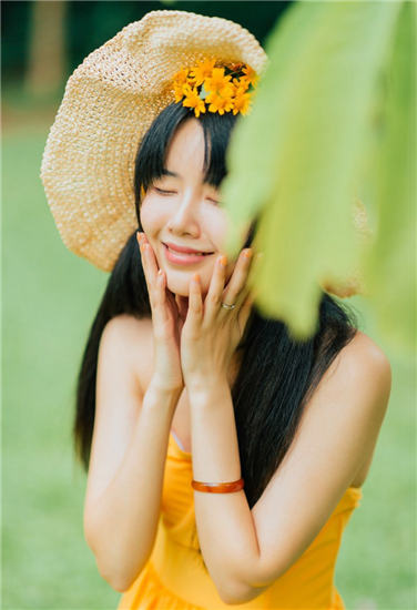 榴莲秋葵绿巨人视频下载精简版截图2