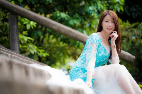 秋葵app男的加油站女人的美容院iOS:完全不用收费的手机看片神器