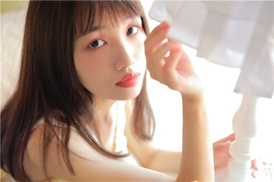 麻豆精品一卡二卡三卡中文版:深受广大宅男宅女们一致青睐的平台