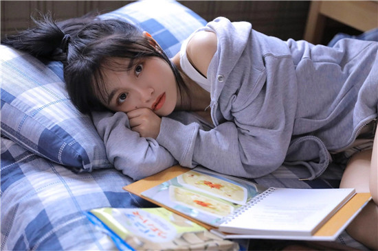 菠萝菠萝菠萝蜜污污污：菠萝菠萝菠萝蜜最污入口高清免费看