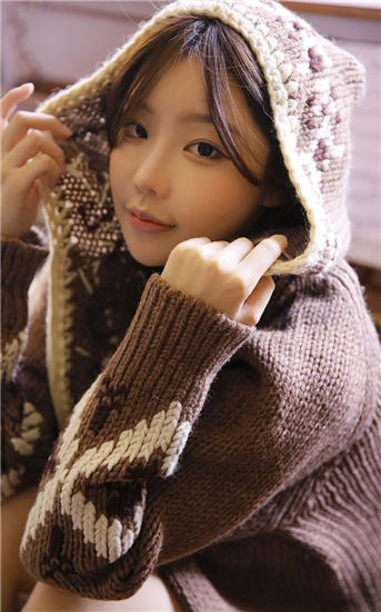 hjc79.aqq花季传媒ios截图4