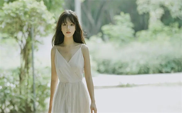 含羞草丝瓜香草芒果黄瓜草莓资源相当丰富，网友：想看的这里都有！