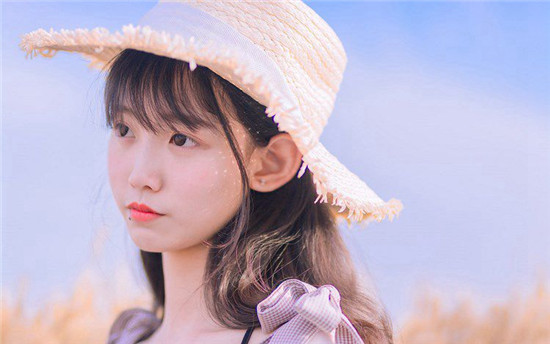 榴莲黄瓜茄子香蕉丝瓜苹果版：为用户们提供最为方便的直播间打开方式的直播软件平台