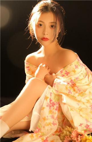 鸭脖视频草莓视频免费截图2