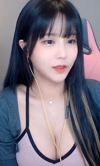 含羞草传媒app下载免费安装免费版-非常有激情的免费直播软件