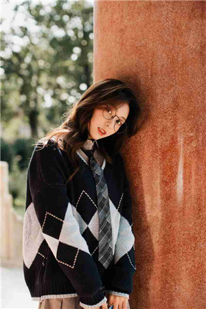 野花日本HD免费高清版7：个性化推荐栏目十分精准！