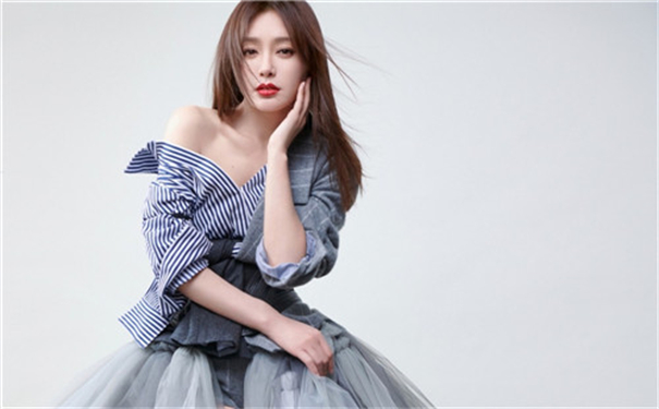 芭乐app下载网址进入ios免费，一款没有广告的看片app，网友：确实如此！