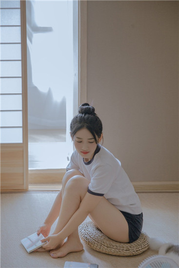 夜里18款禁用软件银杏视频截图3