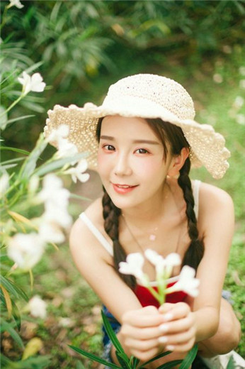 绿巨人茄子香蕉榴莲草莓丝瓜最新版截图4